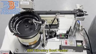 Dostosowany do indywidualnych potrzeb podajnik wibracyjny z podkładką silikonową wibracyjny