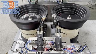 Dostosowana do indywidualnych potrzeb maszyna do podawania misek Małe metalowe kołki Podajnik części wibracyjnych